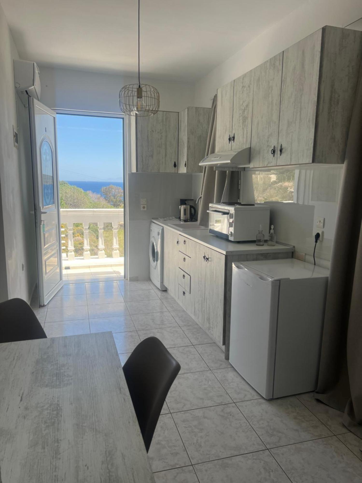 Nikos Studios Livadia  Buitenkant foto