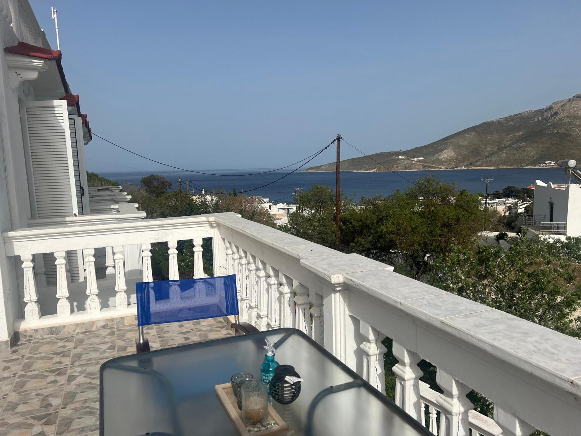 Nikos Studios Livadia  Buitenkant foto
