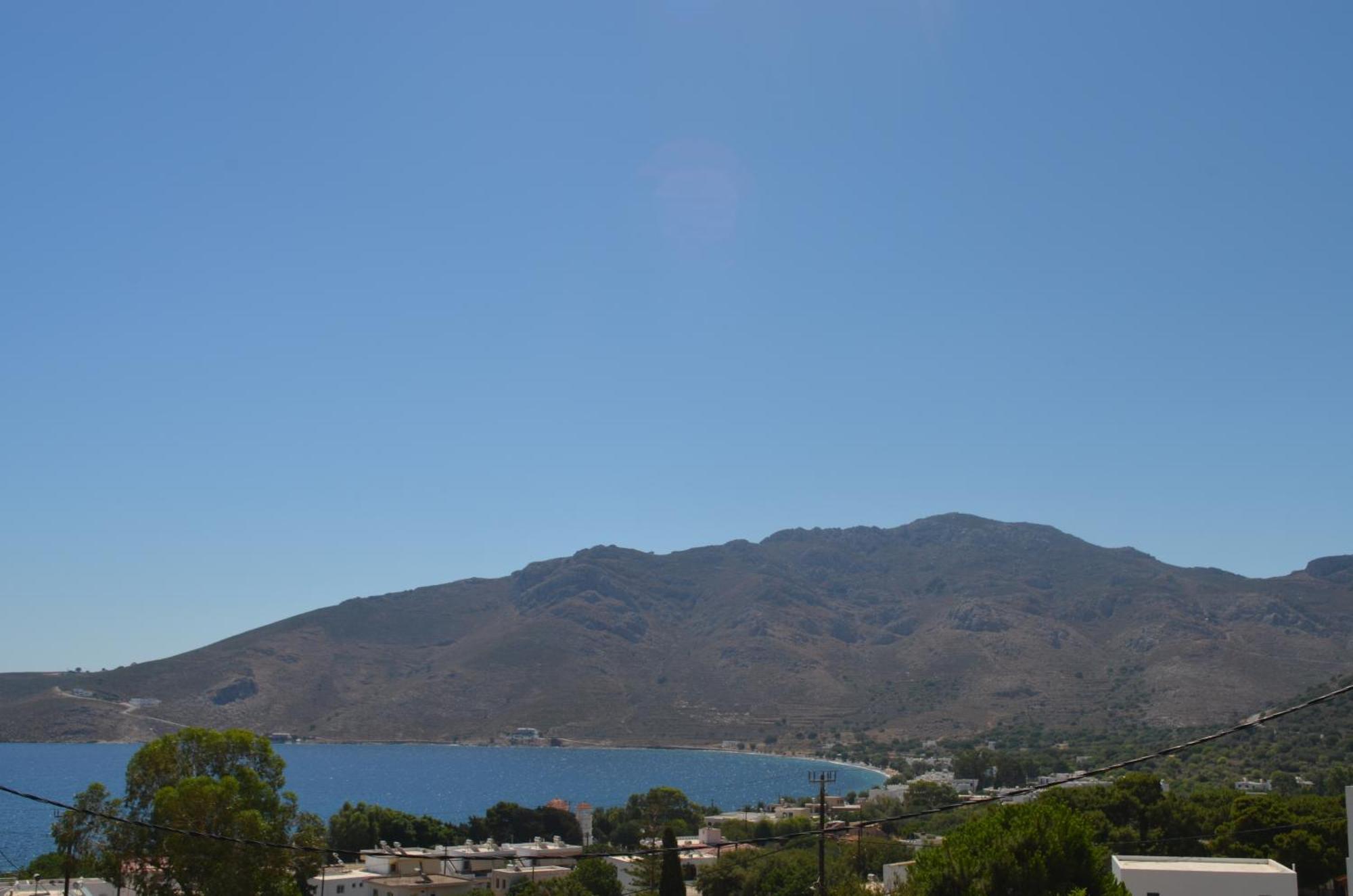 Nikos Studios Livadia  Buitenkant foto
