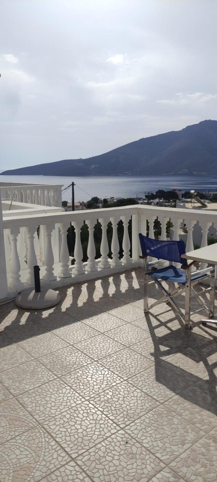 Nikos Studios Livadia  Kamer foto