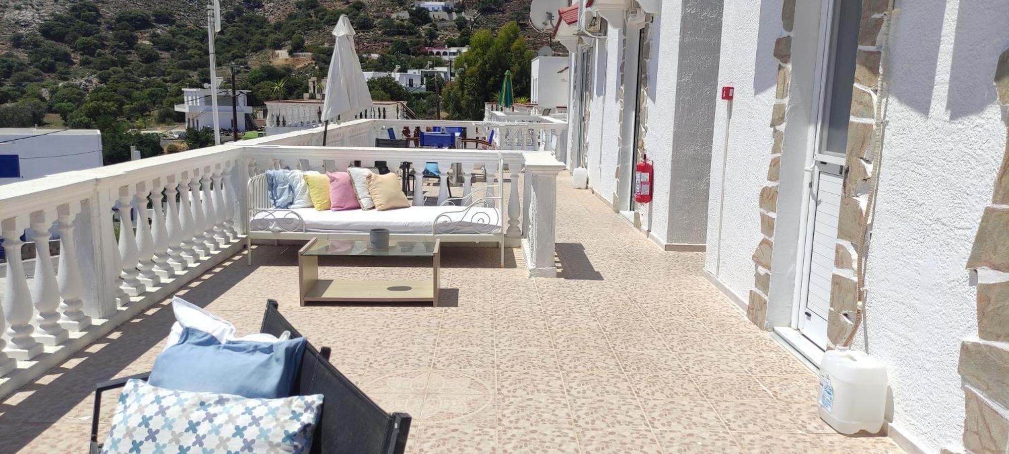 Nikos Studios Livadia  Kamer foto